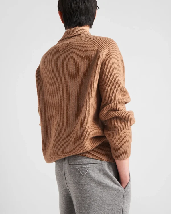 Knitwear*Prada Cashmere cardigan Camelbrown