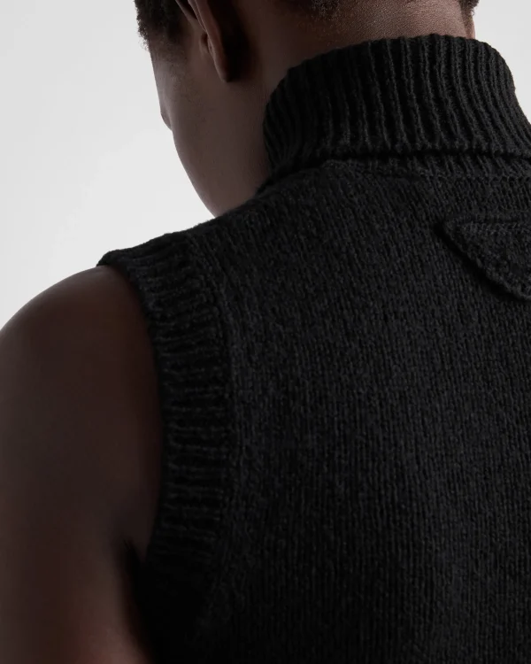 Knitwear*Prada Cashmere turtleneck vest Black