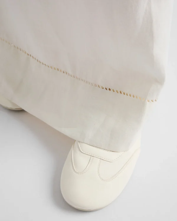 Skirts*Prada Embroidered linen skirt Ivory