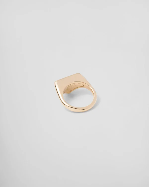 Rings*Prada Eternal signet ring in yellow Gold