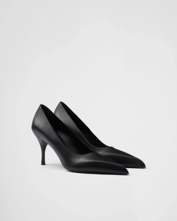 Pumps And Ballerinas*Prada Leather pumps Black