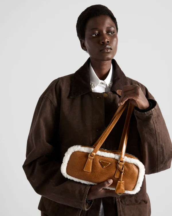 Top Handles | Top Handles*Prada Medium shearling two-handle bag Cognac/natural