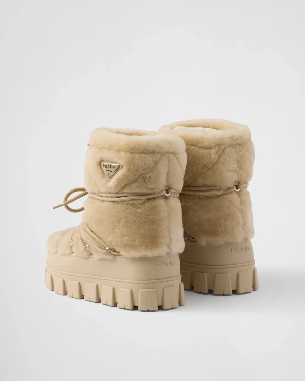 Ankle Boots And Boots*Prada Shearling après ski booties Ecru