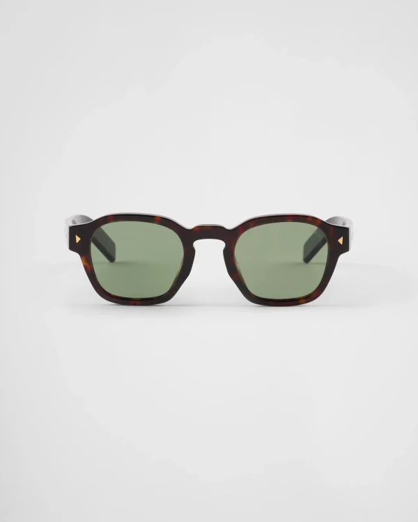 Sunglasses*Prada Sunglasses with iconic metal plaque Willowgreenlenses