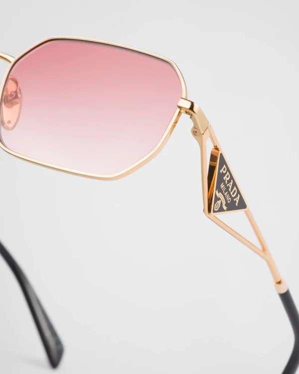 Sunglasses*Prada Sunglasses with triangle logo Gradientetruscanredlenses