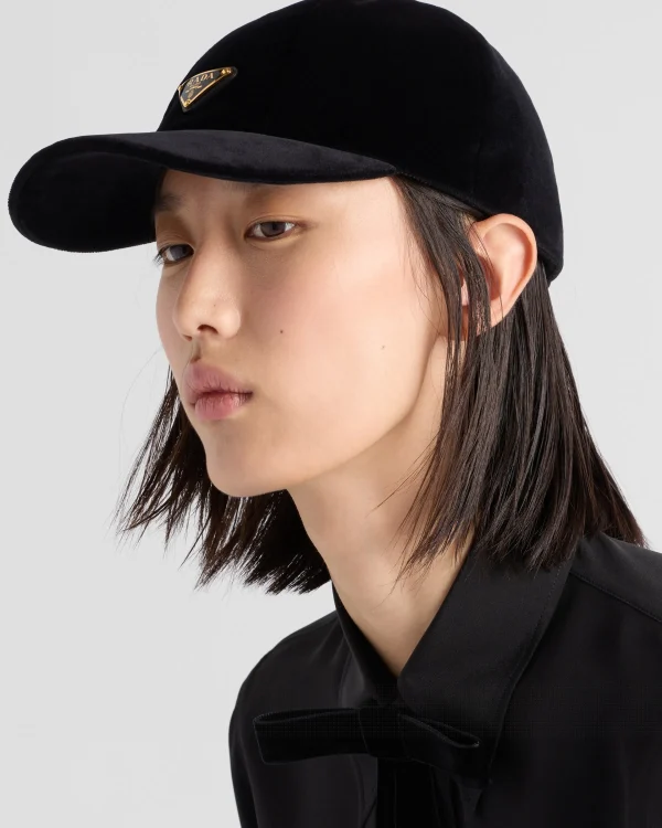 Hats And Gloves*Prada Velvet baseball cap Black